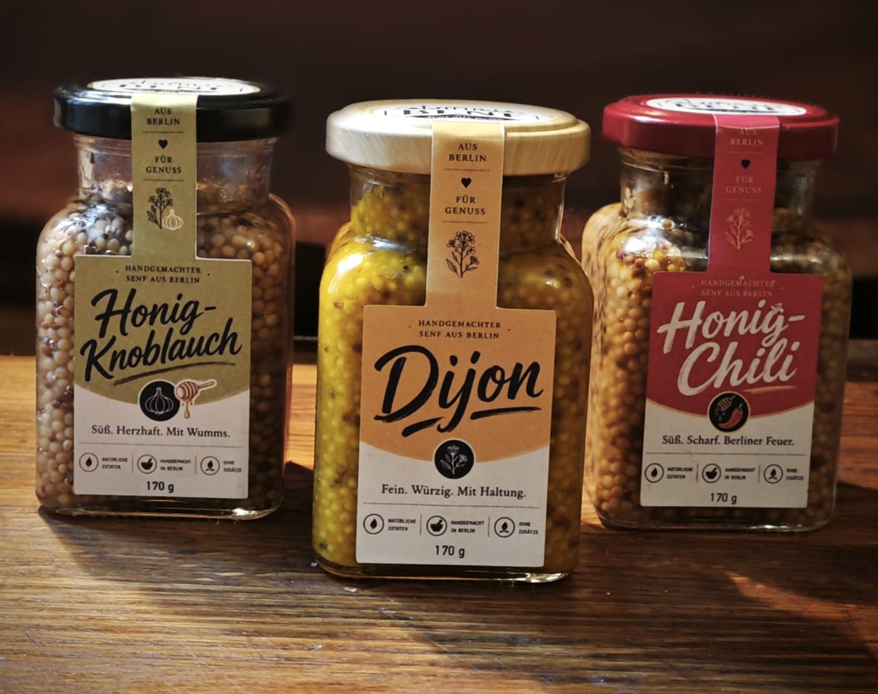 Die drei BENF-Sorten nebeneinander: Honig-Knoblauch, Dijon und Honig-Chili